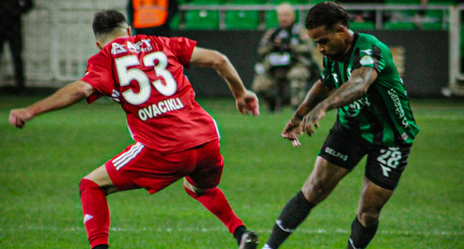Sakarya'da 4 gol var, kazanan yok