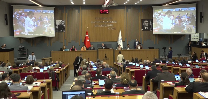 İZMİR BÜYÜKŞEHİR BELEDİYE BAŞKANI TUNÇ SOYER: HÜKÜMETİN İZMİR'E HİÇ BORCU YOK MU?