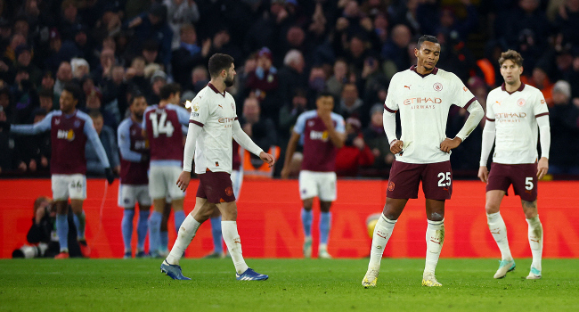 Aston Villa, Manchester City'i üzdü