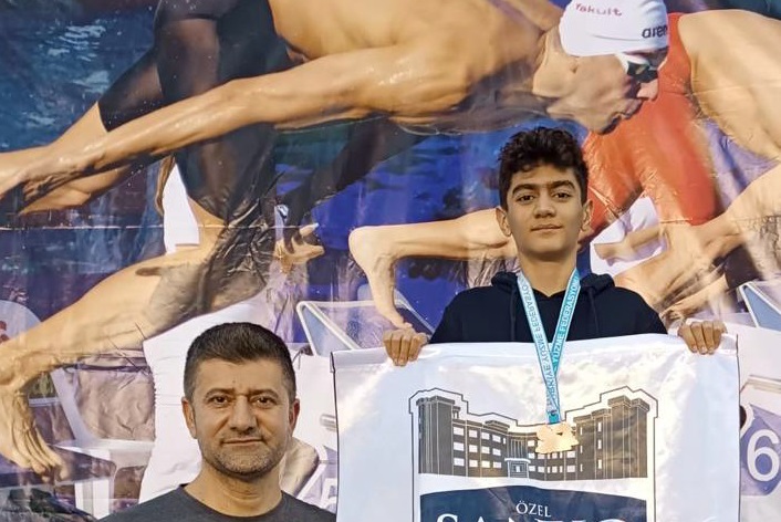 SANKO OKULLARI ÖĞRENCİSİ YÜZMEDE TÜRKİYE ÜÇÜNCÜSÜ OLDU