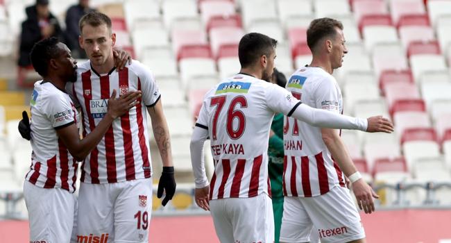 Sivasspor, tur biletini kaptı