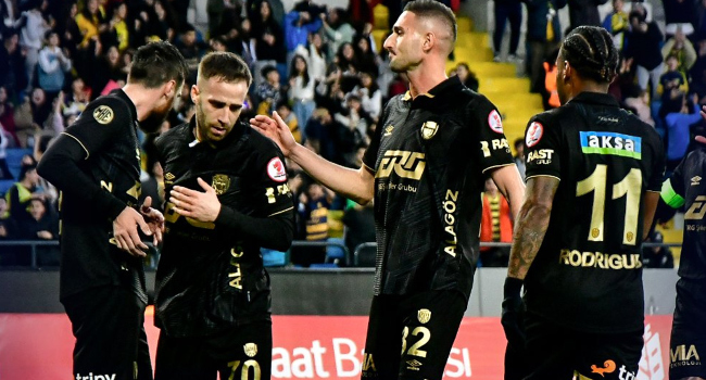 Ankaragücü ikinci yarıda açıldı