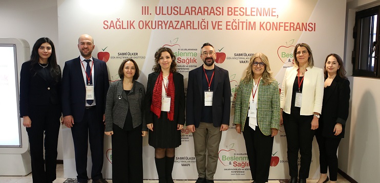  3. Uluslararası Beslenme, Sağlık Okuryazarlığı ve Eğitim Konferansı’nda sürdürülebilirlik ve gıda okuryazarlığının öneminin altı çizildi
