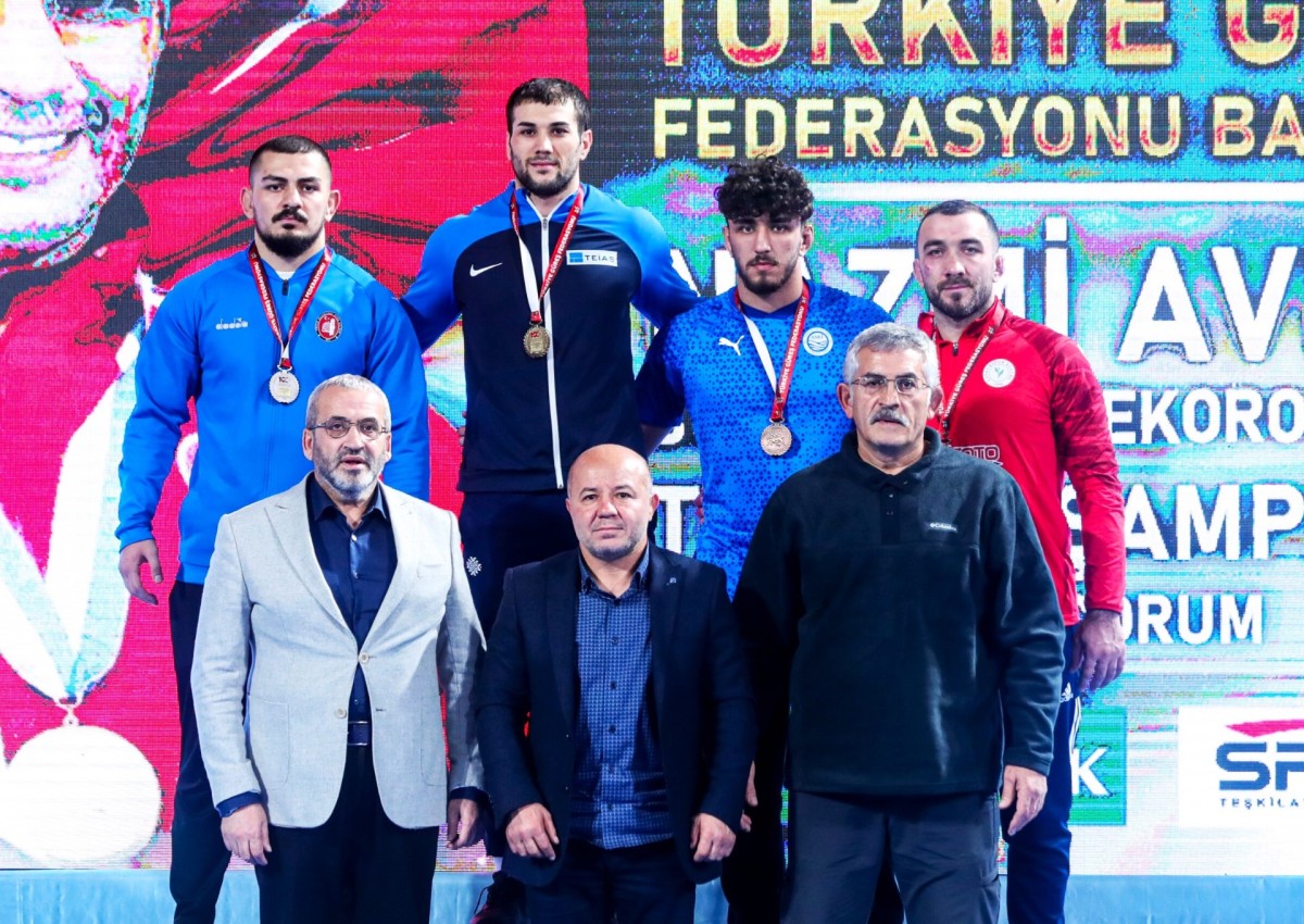Çaykurspor lu Güreşçi Çorum’da Türkiye Şampiyonu 3’cüsü Oldu