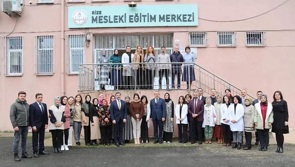 O Güzel Çocuklar Protokolü Ağırladı