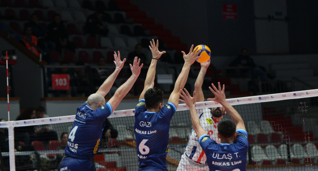 Arkas Spor evinde sevindi