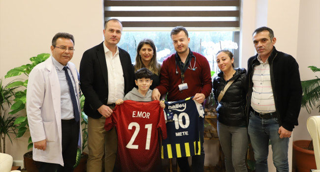 Emre Mor'dan anlamlı davranış