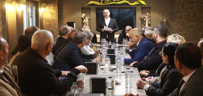 Karaçam, Uzuntarla ve Köknar’a Hizmet için Bir Araya Geldiler