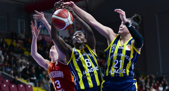 Kadınlarda pota derbisi Fenerbahçe'nin