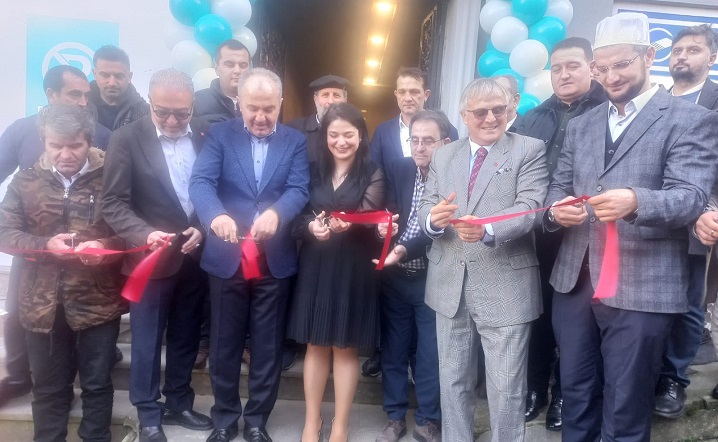Rize’ de Görkemli Diş Kliniği Açılışı