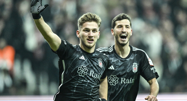 Salih Uçan'dan Santos'a övgü