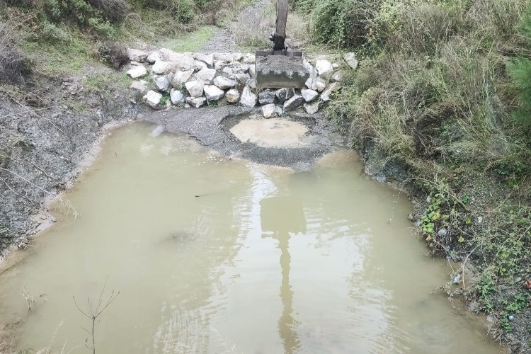 Manisa Yunusemre'de biriktirme havuzlarına temizlik