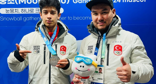 Kış Gençlik Olimpiyatları'ndaki ilk madalya Muhammed'den