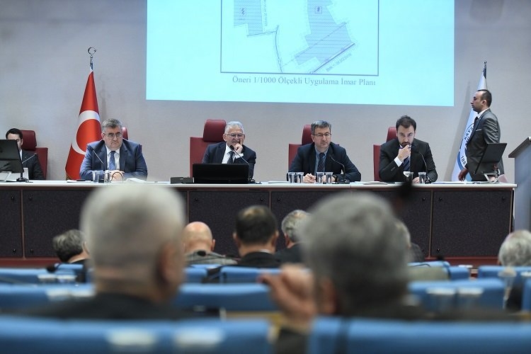 Kayseri Büyükşehir'den suya indirim