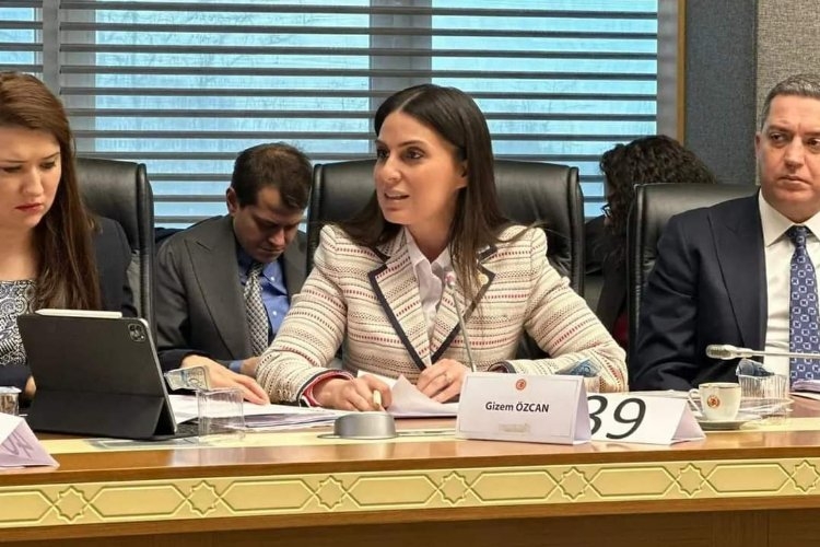 Muğla Milletvekili Gizem Özcan: ″Emekli ikramiyeleri artmıyor, aksine azalıyor″