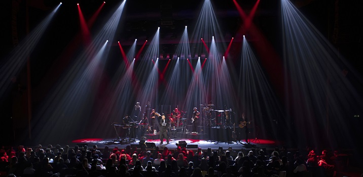 Mabel Matiz'den Londra'da Unutulmayacak Bir Konser