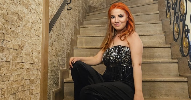 KIVILCIM KALAY'DAN AŞKIN KOMEDİSİ