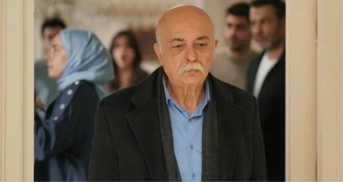 KIZILCIK ŞERBETİ APO DİZİDEN AYRILDI MI? Settar Tanrıöğen'in yerine hangi oyuncu geliyor? İşte o isim!