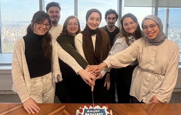 Amgen Scholars 2023 mezunları Türkiye ofisini ziyaret etti