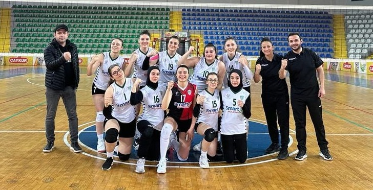 Çayelispor Voleybol Takımı da Esiyor