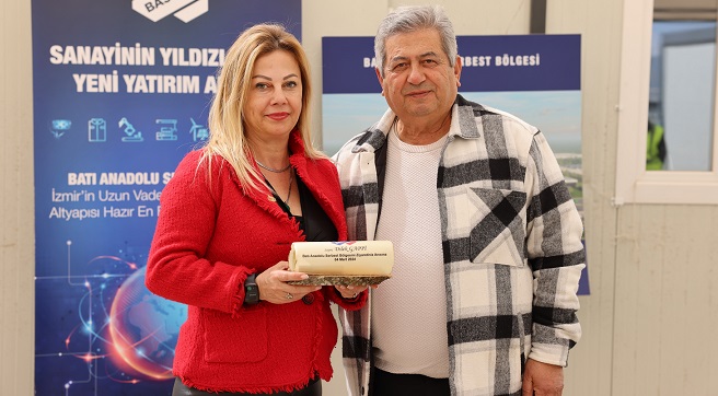 İZMİR VE EGE, BASBAŞ’LA YATIRIMCI ÇEKME HEYECANINI YENİDEN YAŞIYOR