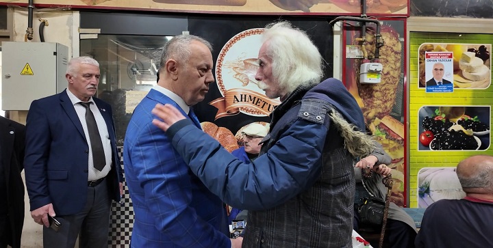 Toptan: “Halk ekmek ve Kent Lokantası Kuracağım”