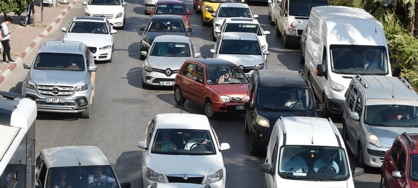 Trafik sorunu ‘Bizim Yolumuz’ projesi ile çözülecek