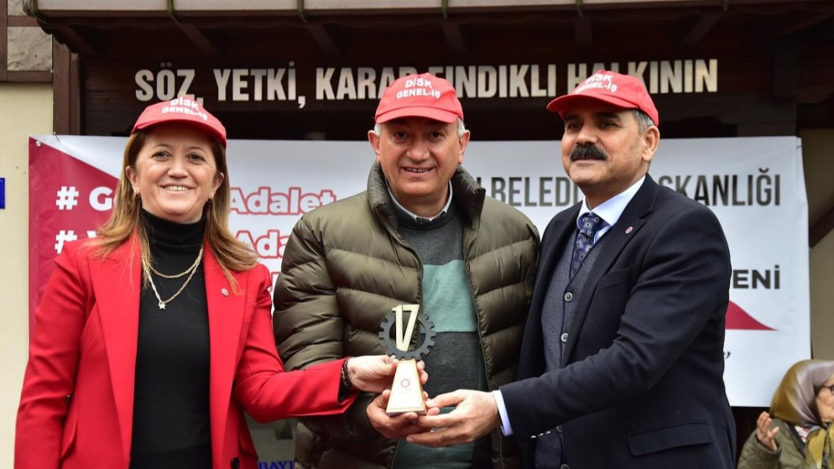 Fındıklı Belediyesi İşçilerine Yeni Toplu İş Sözleşmesi İmzalandı