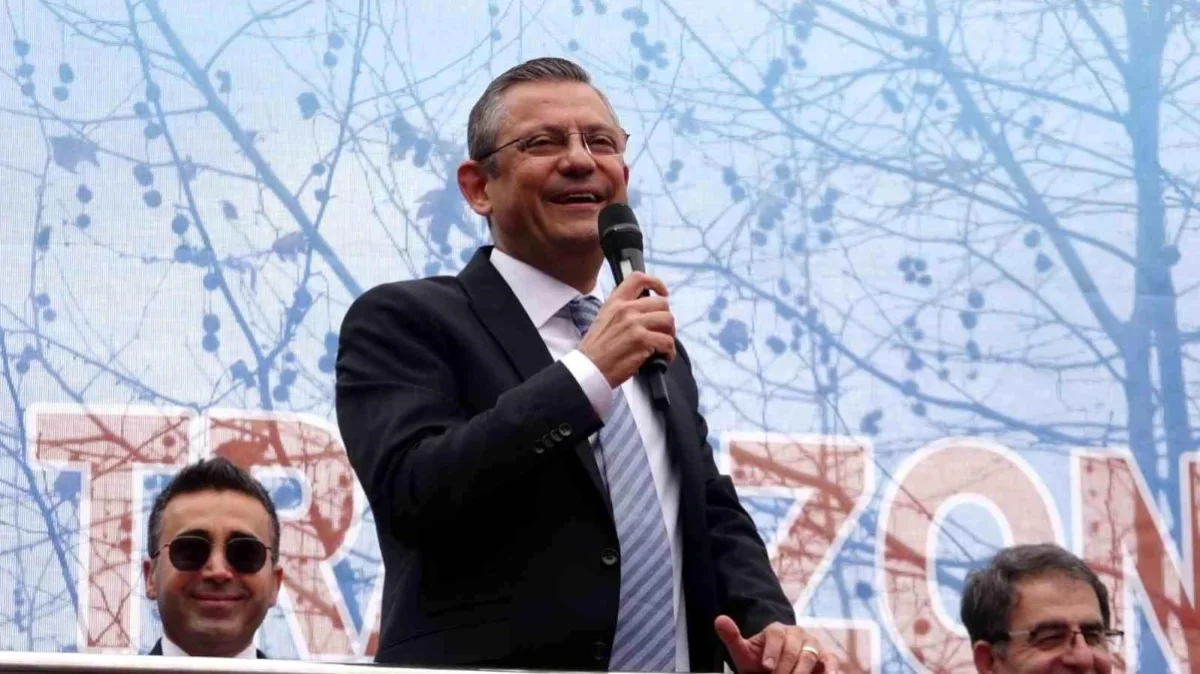 Özel’den Canalioğlu’na büyük vefa