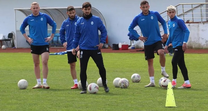 Şahinler, Eynesil Belediyespor’a Kilitlendi