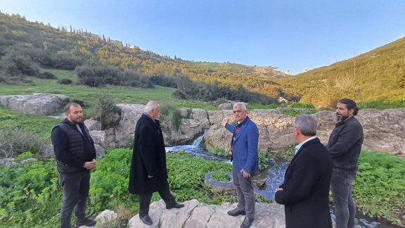 Gergerlioğlu, “Dilovası’ndaki Eynerce Deresi kimyasal maddeler yüzünden köpürüyor”