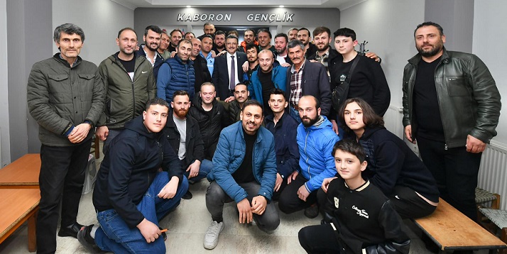 Trabzon’da AKP’ yi Genç taşıyor