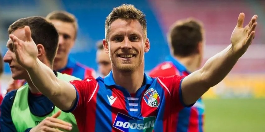 Rizespor’da Orta Sahaya Komutan