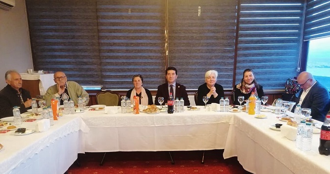 Ahmet Kaya İftara katıldı
