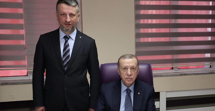 Gazeteci Reşit Hapeloğlu Derepazarı’ndan İl Genel Meclisi