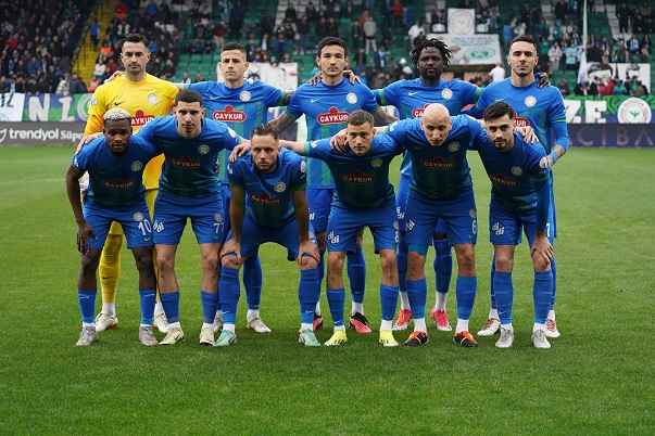 Rizespor Avrupa Hedefini Diri Tutuyor