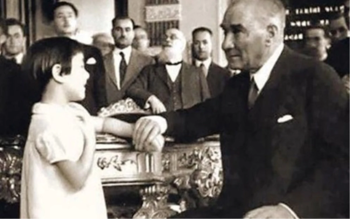 Mustafa Kemal Atatürk'ün ÇOCUKLAR için söylediği sözler! Atatürk, çok sevdiği çocuklara ne dedi?