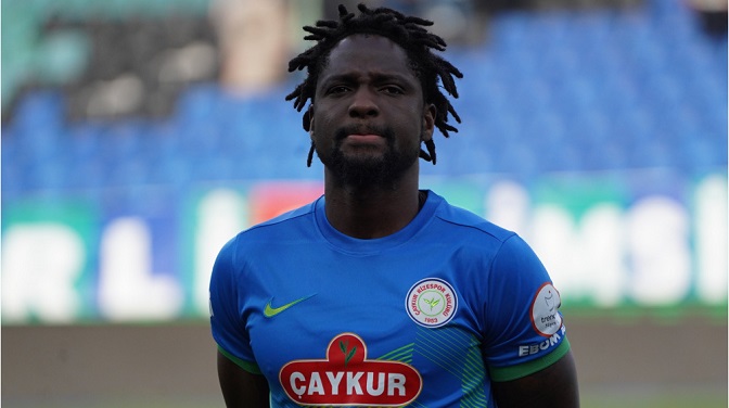 David Akintola: “Büyük takımlardan teklif vardı Ama Rizespor’ u Tercih Ettim”