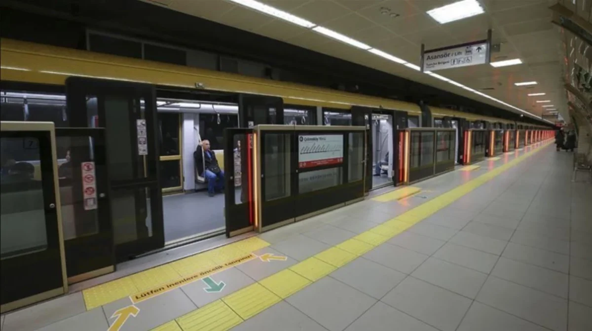 Metro ne zaman açılıyor? 1 Mayıs otobüs, Marmaray, vapur ve tramvay ücretsiz mi?