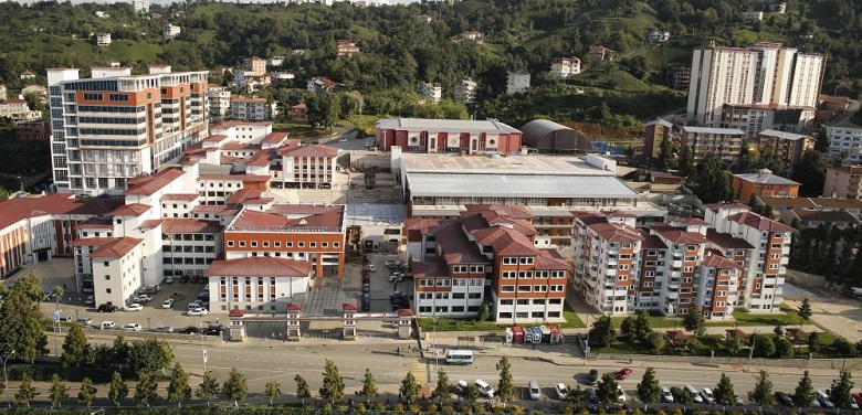 Recep Tayyip Erdoğan Üniversitesi Simülasyon Merkezi'nde Son Teknoloji Tıbbi Kurs