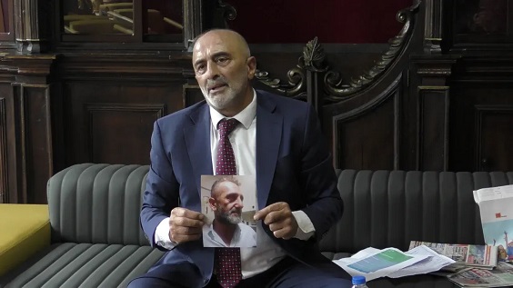 Yılmaz Resmen Kafa Buldu