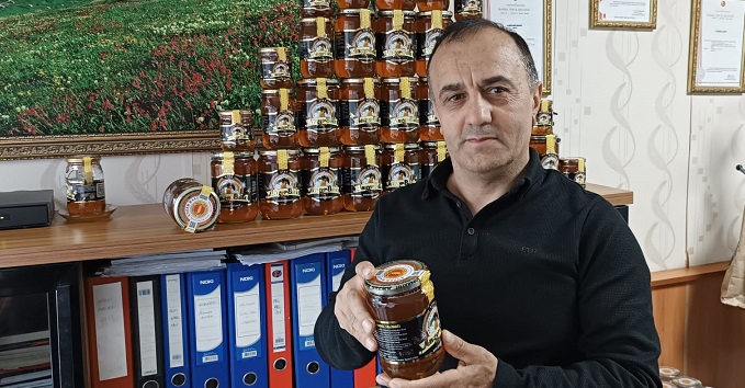Mayıs Karı Anzer Balına Katkı Sağladı 