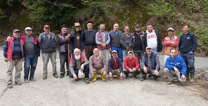 Muhtar İmece Çalışmayla Köy Yolunda Bakım Yaptırdı