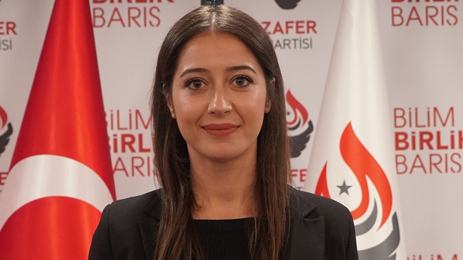 AHMET DAVUTOĞLU, “MOSSAD AJANI” İFADELERİNİ MAHKEMEDE İNKAR ETTİ