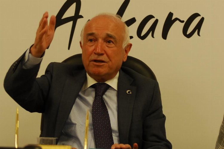 Cemil Çiçek: ″Yüzde yüz mutabakat olmadan yeni Anayasa imkansız″