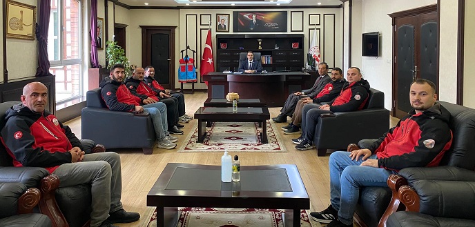 İDAK’ tan Kaymakama Hayırlı Olsun Ziyareti