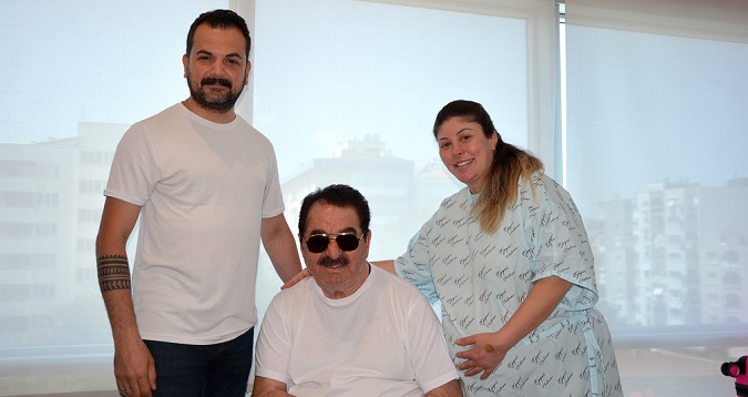 Menajer Şule Yazar'a İlk Kutlama İbrahim Tatlıses'ten