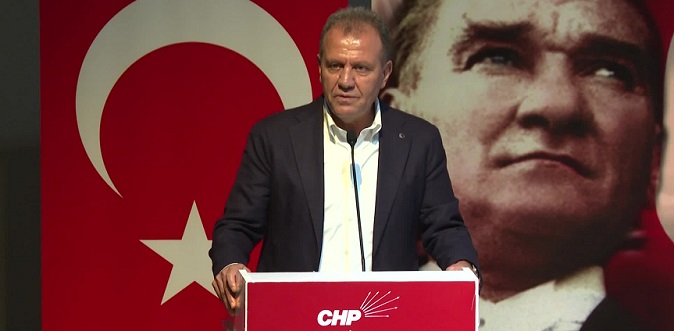Vahap Seçer, CHP Mezitli İlçe Örgütü Danışma Kurulu toplantısına katıldı