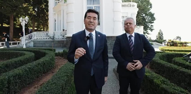 Kaya'dan Köşk Ziyareti!