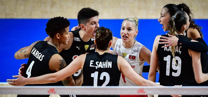 Filenin Sultanları, Çin'e 3-2 mağlup oldu